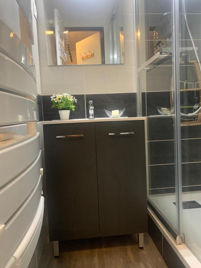 סן-לארי-סולאן Appartement Vue Montagne Avec Wifi מראה חיצוני תמונה