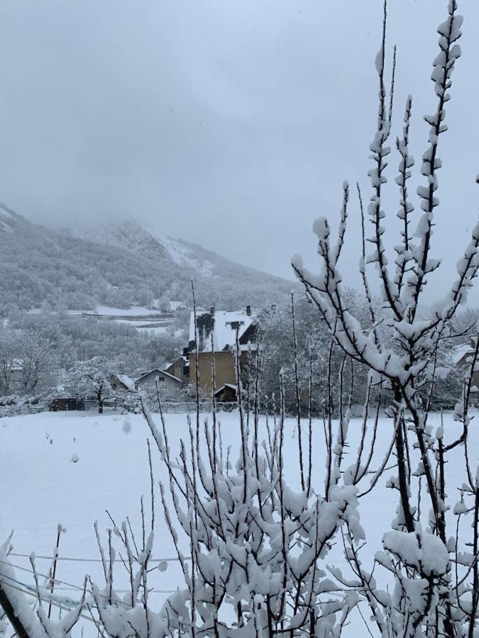 סן-לארי-סולאן Appartement Vue Montagne Avec Wifi מראה חיצוני תמונה